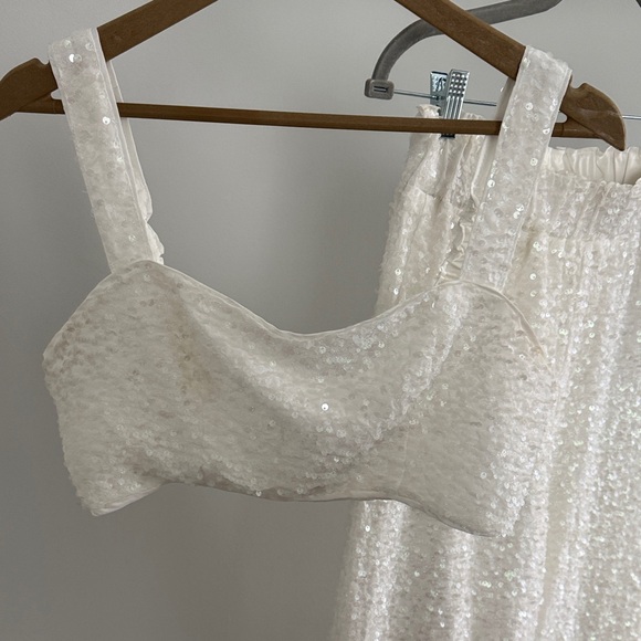 White Sequin Crop Top and Wide-Leg Pants Set - Picture 3 of 9